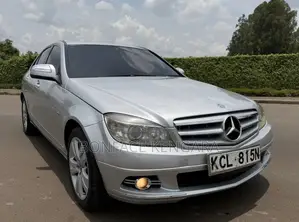 Mercedes-Benz C200 2010 Silver