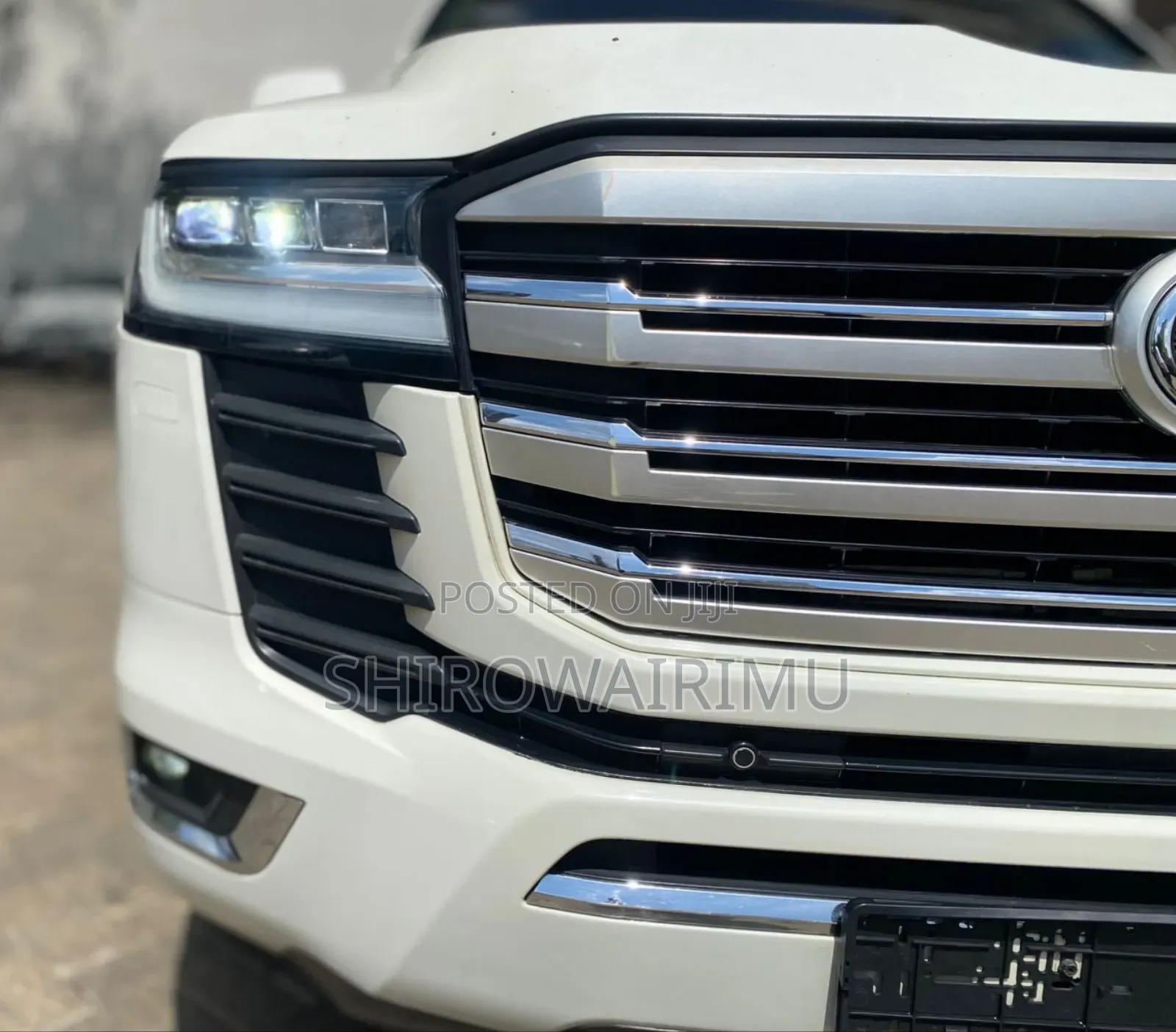 Toyota Land Cruiser 2015 Off white