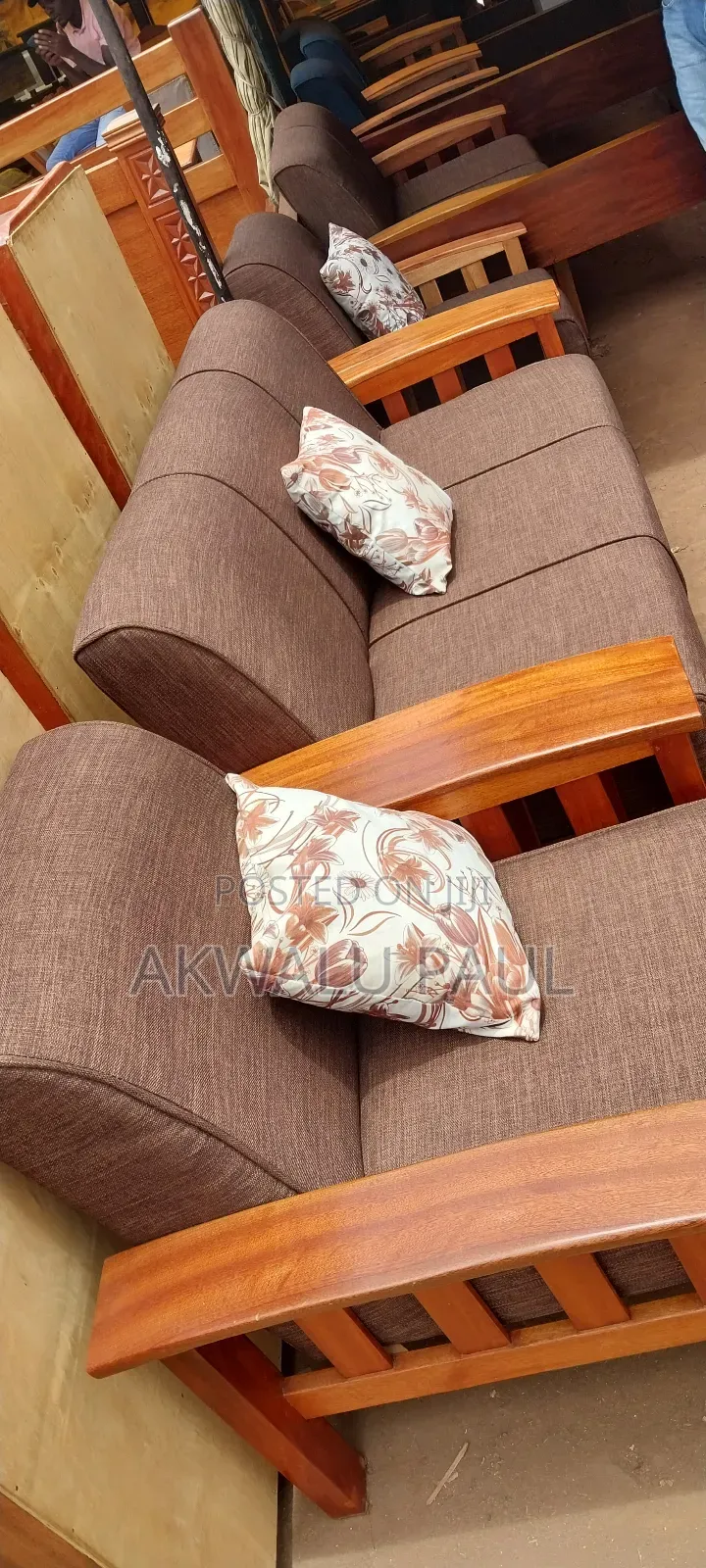 Open Sofa Seven Seater