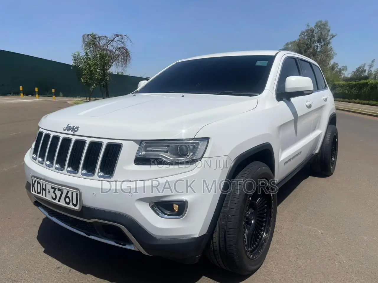 Jeep Cherokee Latitude 4x4 2016 White