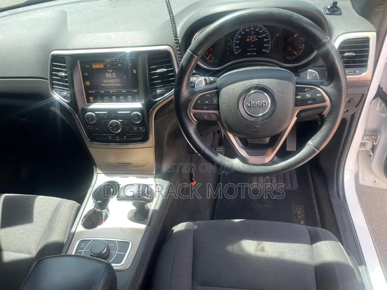 Jeep Cherokee Latitude 4x4 2016 White