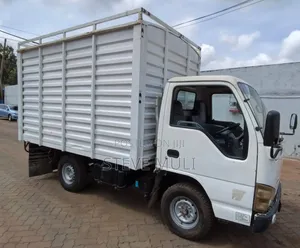 Isuzu NKR Lorry