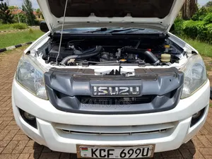 Isuzu D-MAX 2015 White