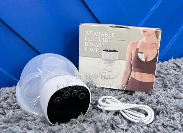 Single Wearable Breast Pump.