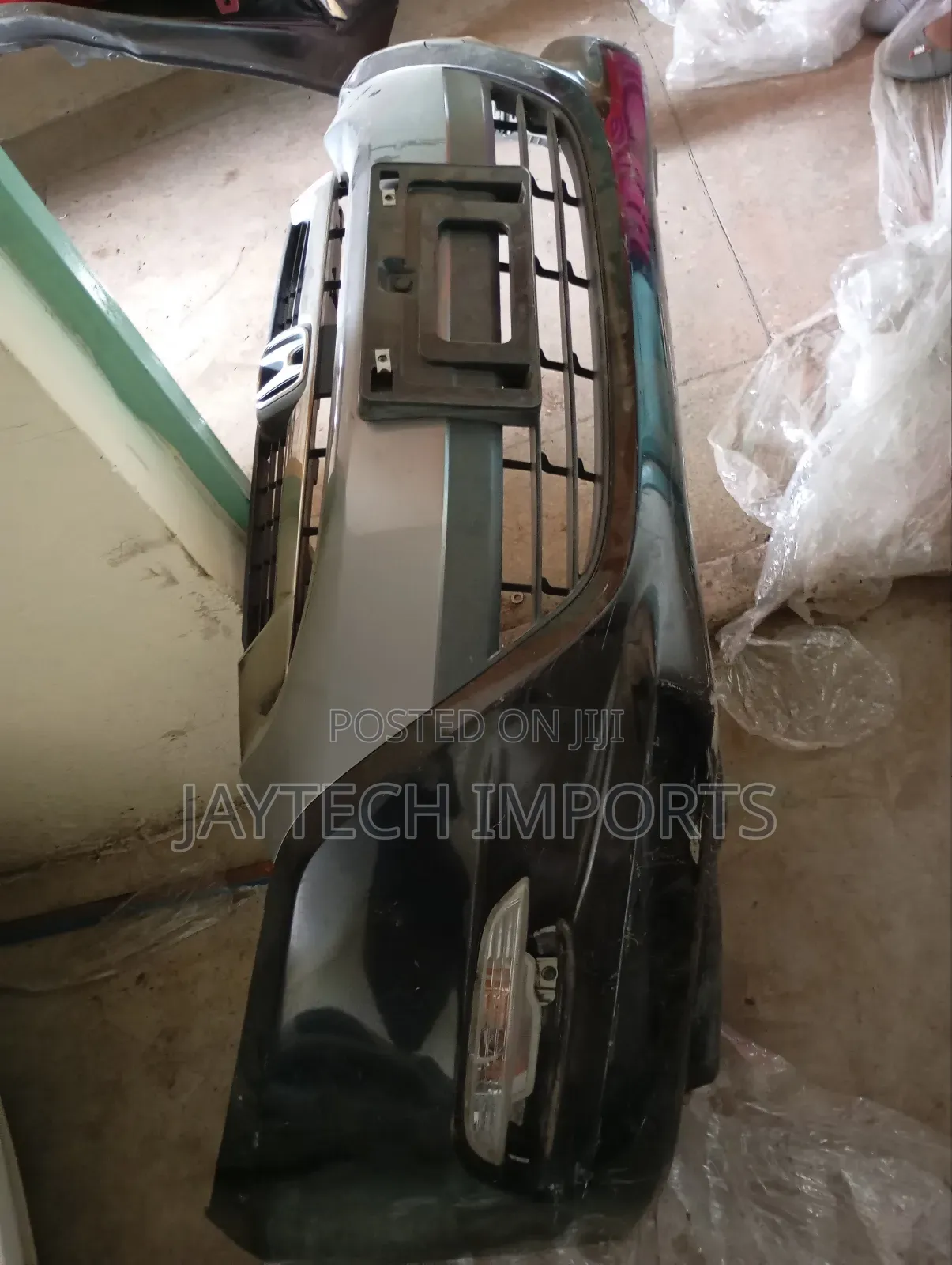 Honda Insight Front Bumper