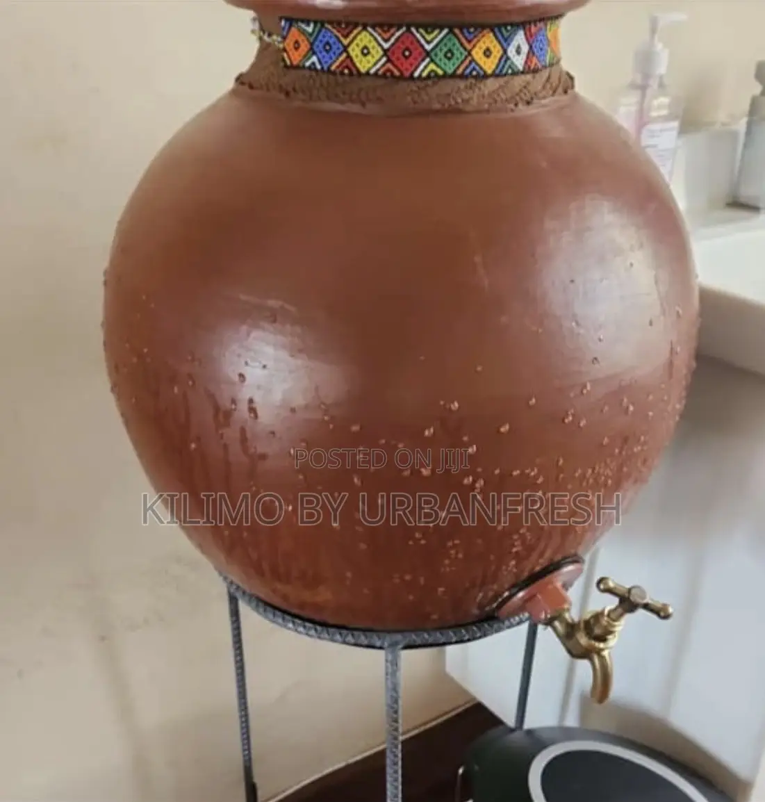 Pure Clay Drinking Water Pot. 15 LTRS / 25 LTRS Available