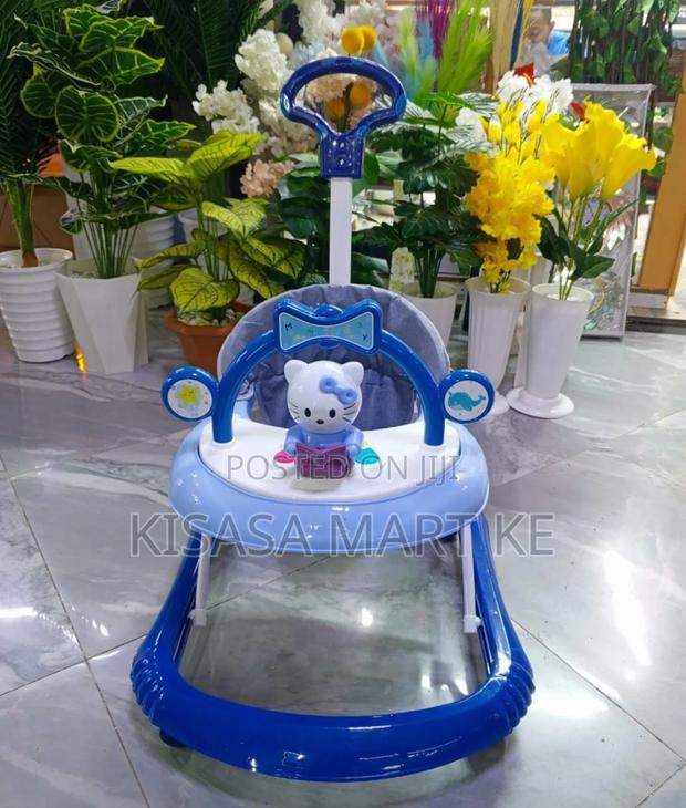 Momeasy Baby Walker.