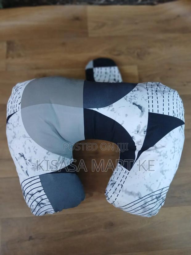 Nursing Pillows - thumbnail 2