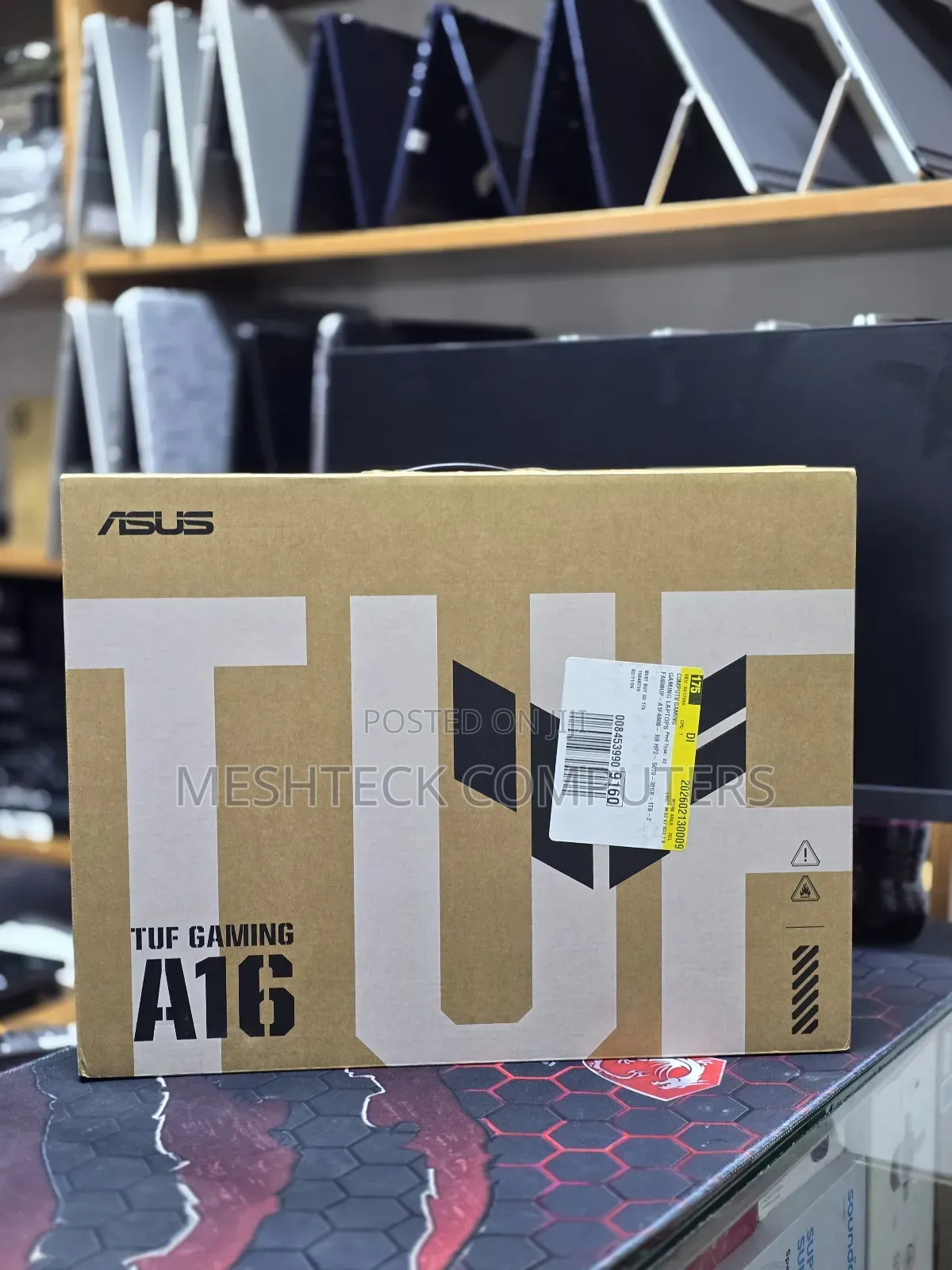 New Laptop Asus TUF Gaming F16 16GB AMD Ryzen 9 SSD 1T