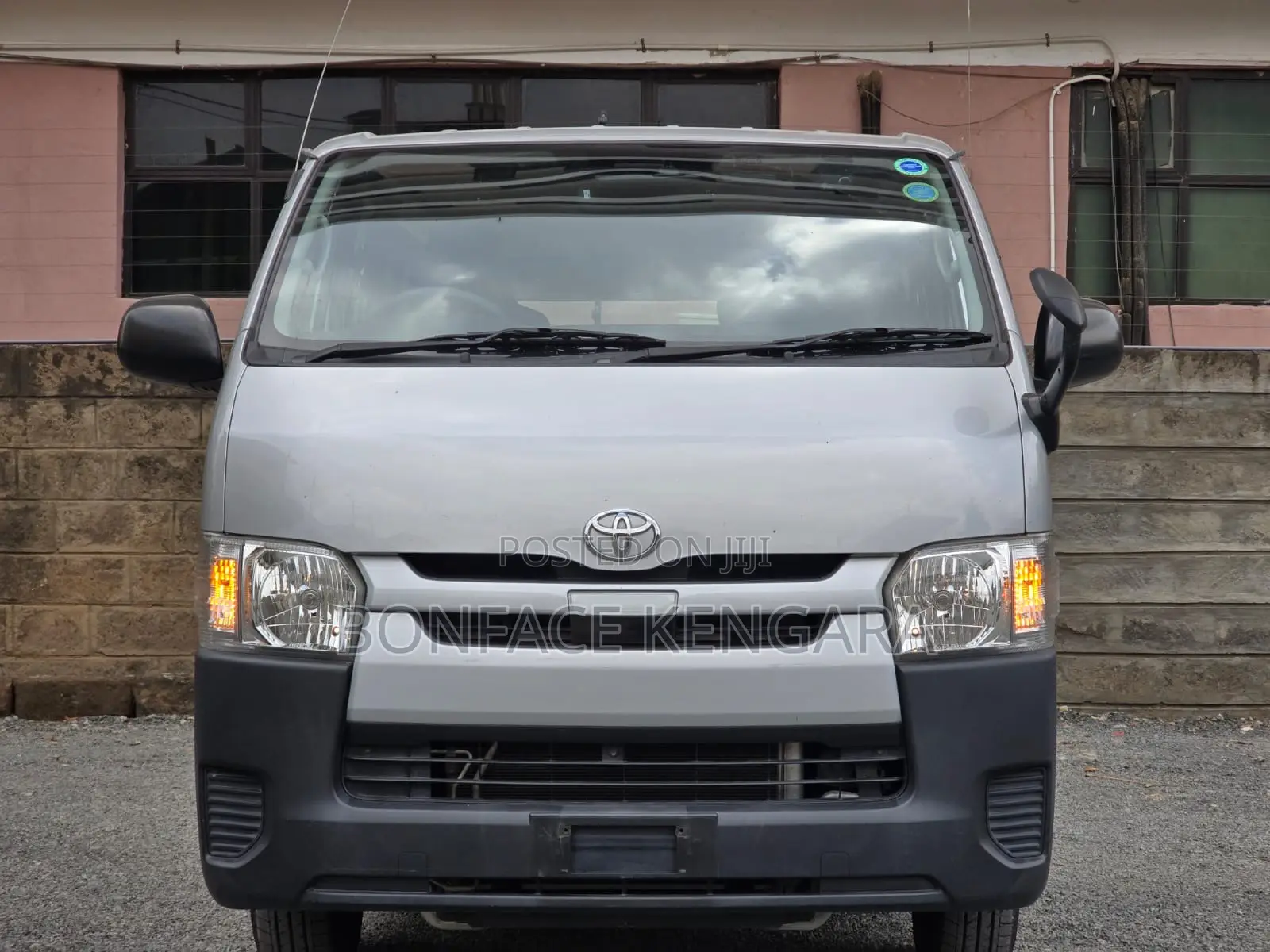 Toyota Regius 2019 Silver