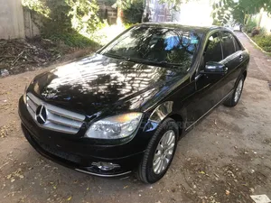 Mercedes-Benz C200 2010