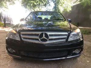 Mercedes-Benz C200 2010