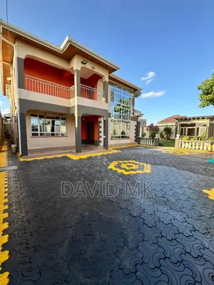 5bdrm Maisonette in Juja South, Kenyatta Road / Theta  for rent