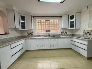 5bdrm Maisonette in Juja South, Kenyatta Road / Theta  for rent
