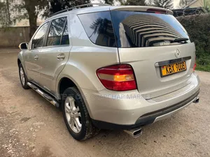 Mercedes-Benz M Class 2007 Gold
