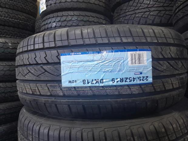 225/45r19 Dk718 Tyres Brand New
