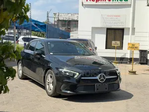 Mercedes-Benz A-Class 2019 Black