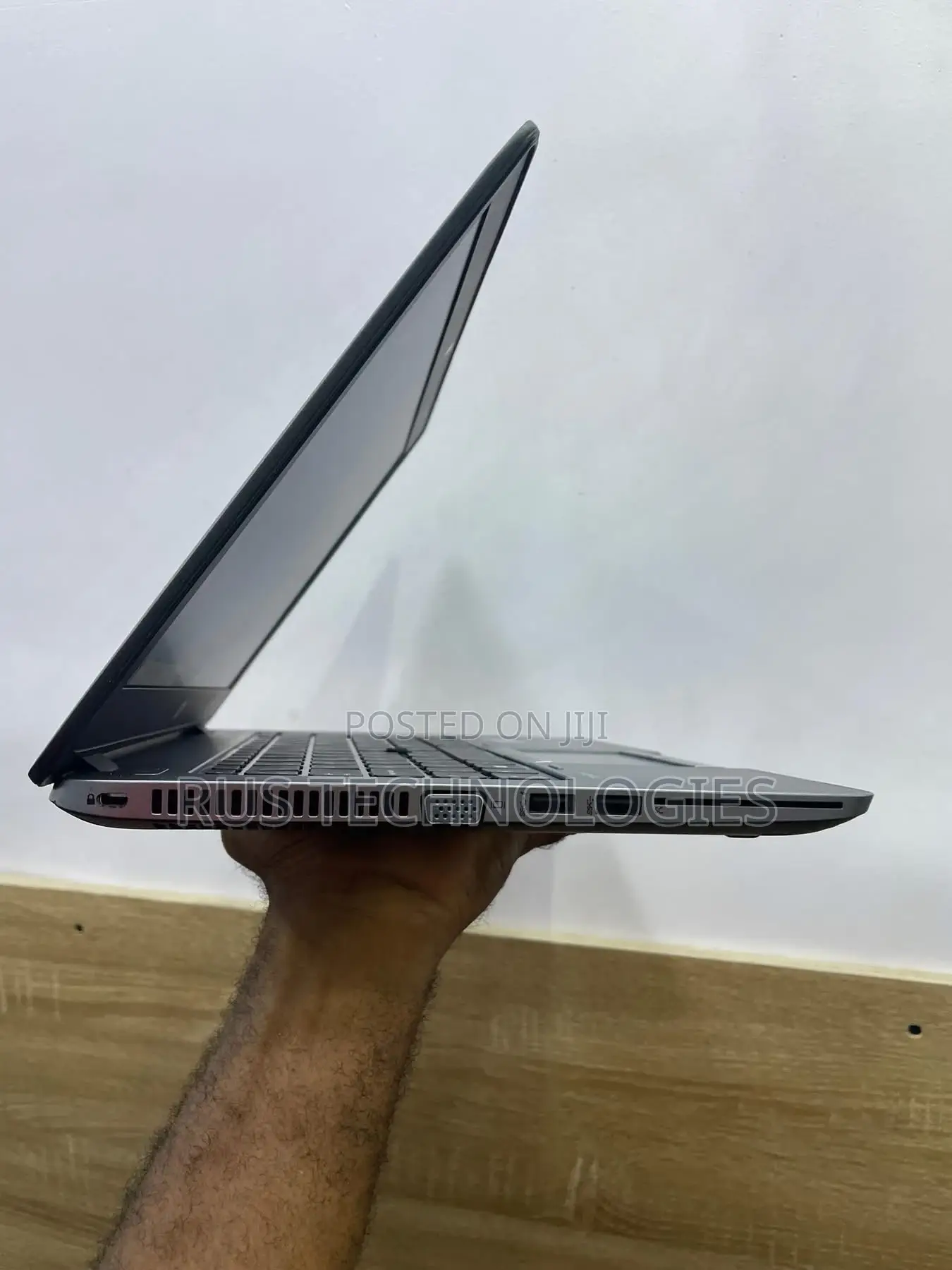 Laptop HP EliteBook 840 8GB Intel Core i7 SSD 256GB