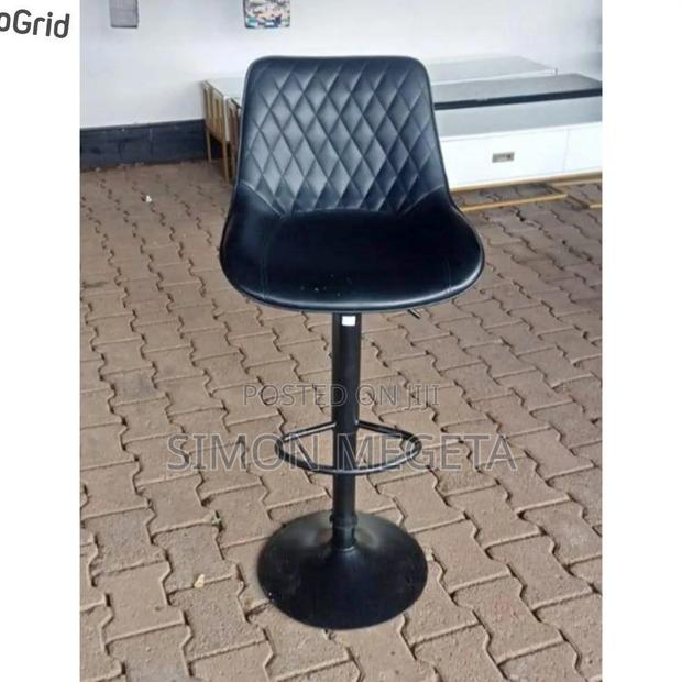 In Stock Fare Price Executive Bars Stool Adjustable