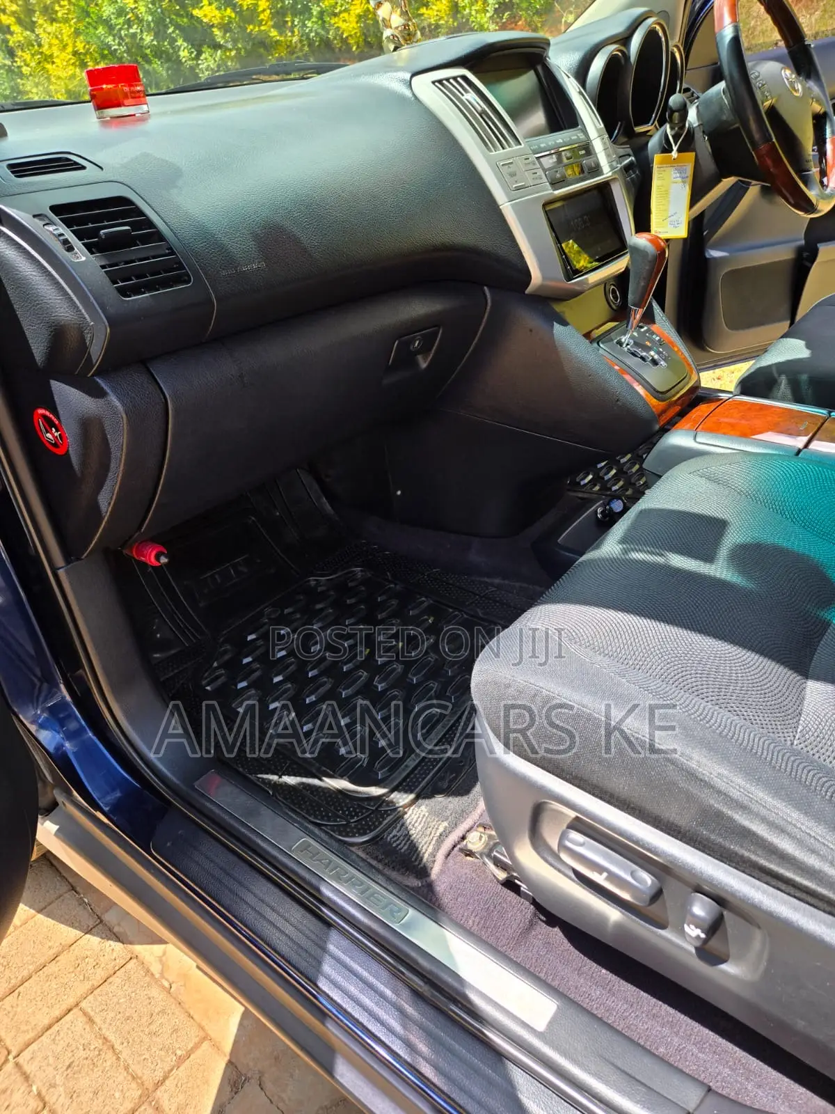Toyota Harrier 240G 2012 Blue