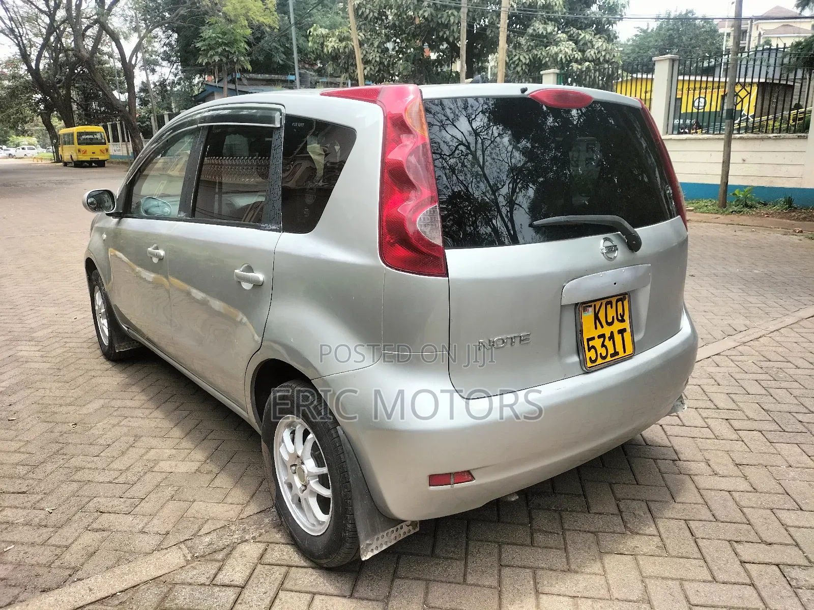 Nissan Note 2011