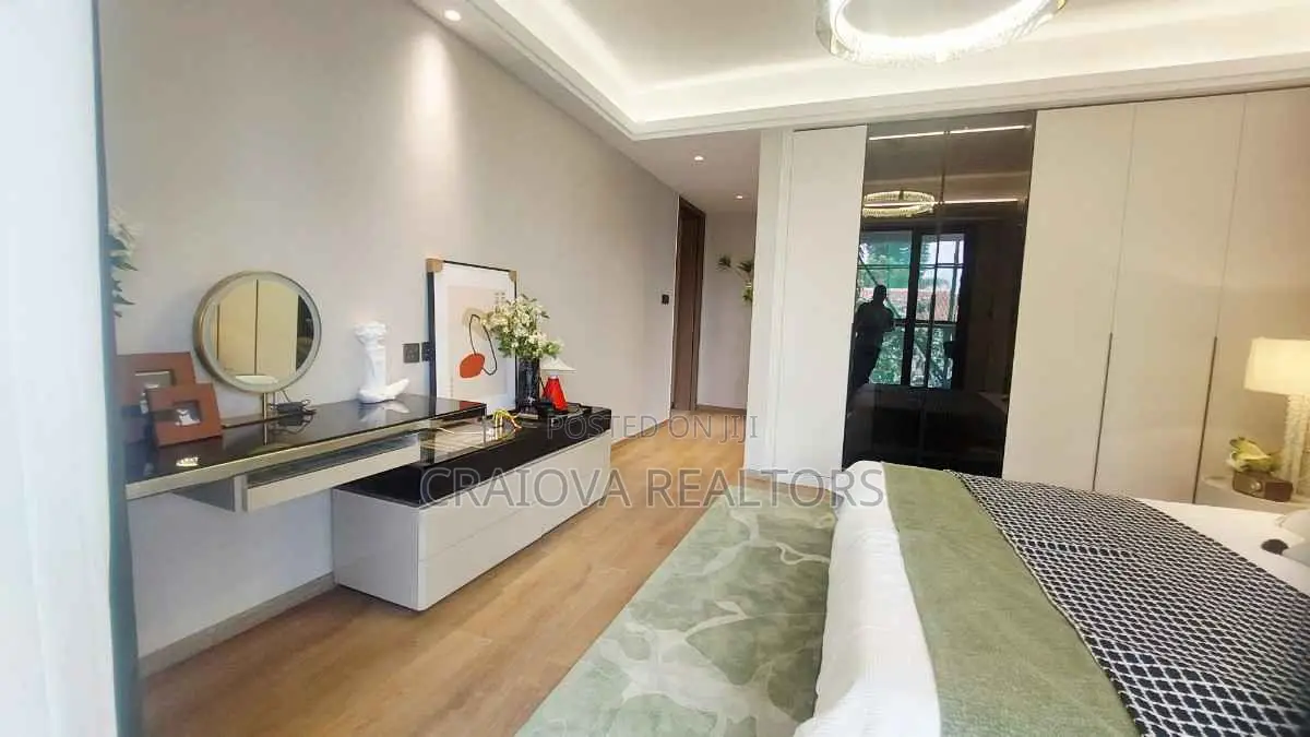 4bdrm Apartment in Raphta Road Area for sale