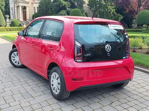 Volkswagen Up 2018 Red