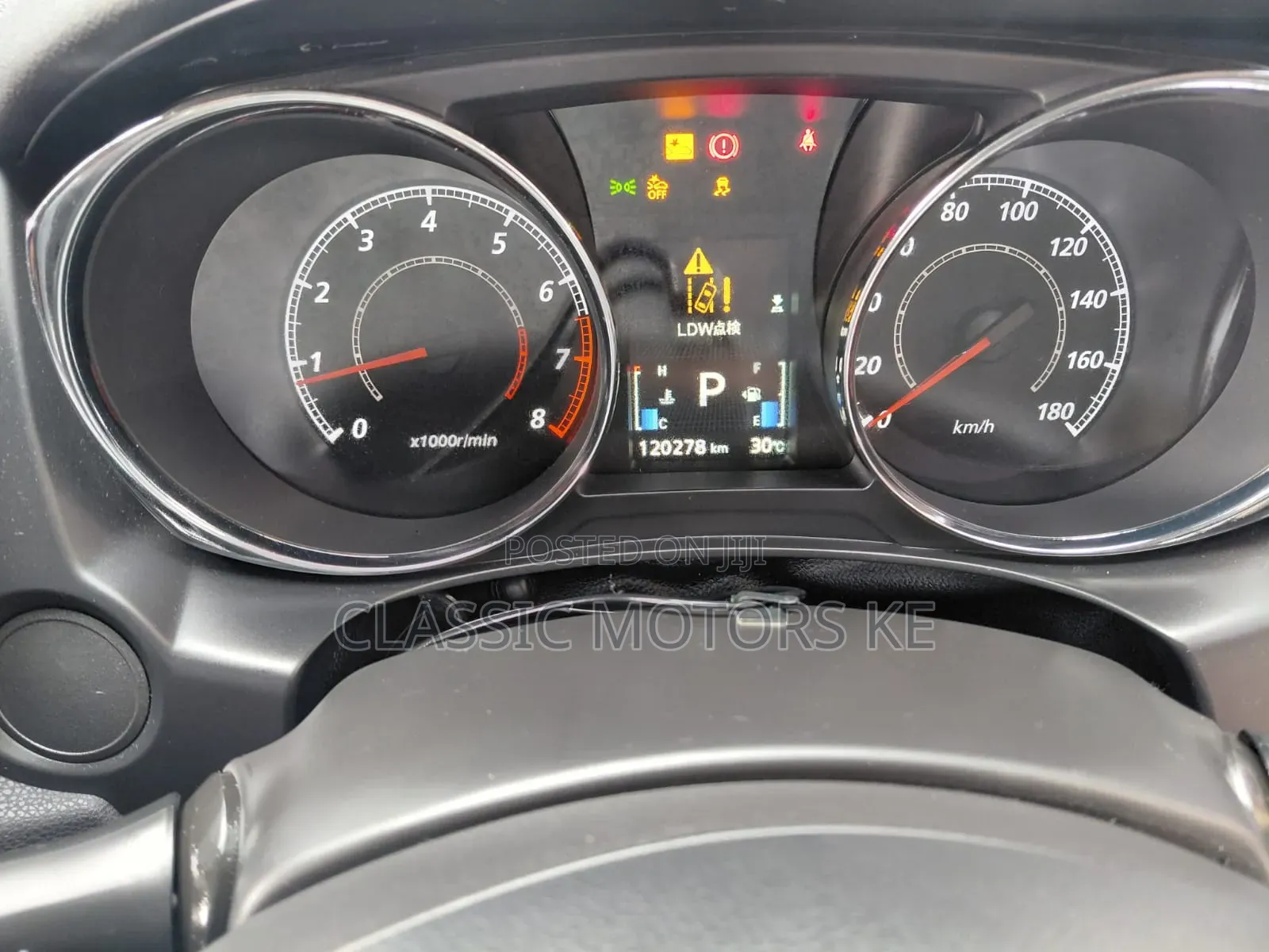 Mitsubishi RVR 2019 White