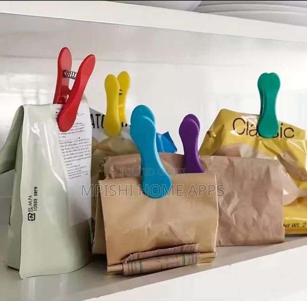 8pcs Rainbow Bag Clips - main view