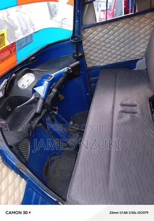 Piaggio Scooter 2021 Blue