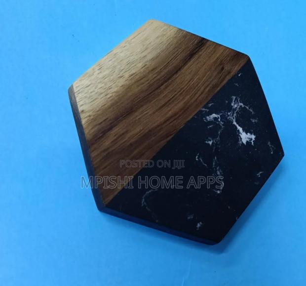 6pcs Hexagon White Marble and Wood Coasters - thumbnail 2