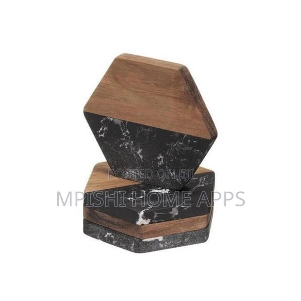6pcs Hexagon White Marble and Wood Coasters - thumbnail 3