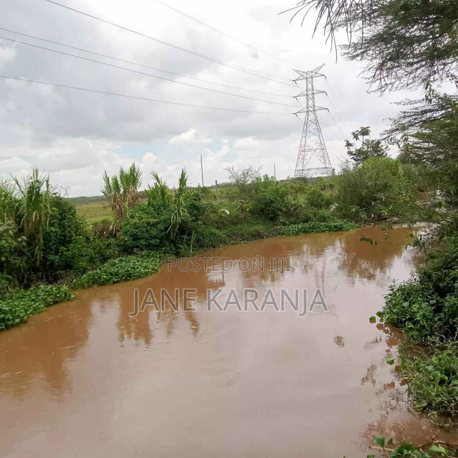 4.7 Acres Mwihoko Near Mutuya Police Station 40m Whole Block