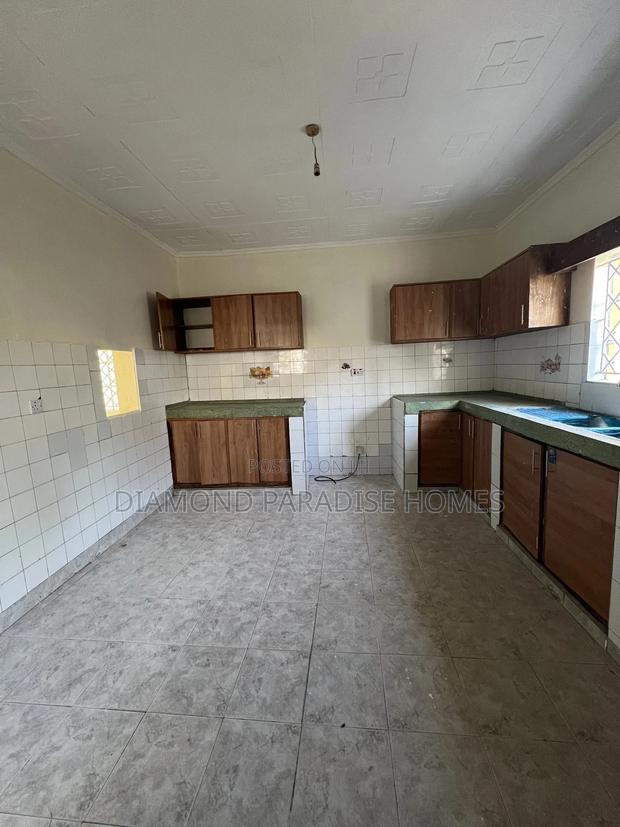 3bdrm Bungalow in Utawala for rent - thumbnail 6