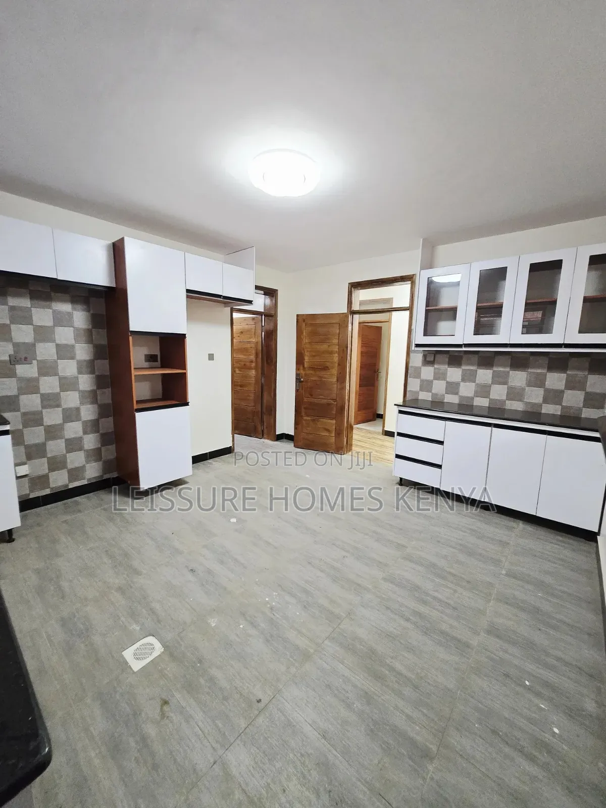 5bdrm House in Thome for rent