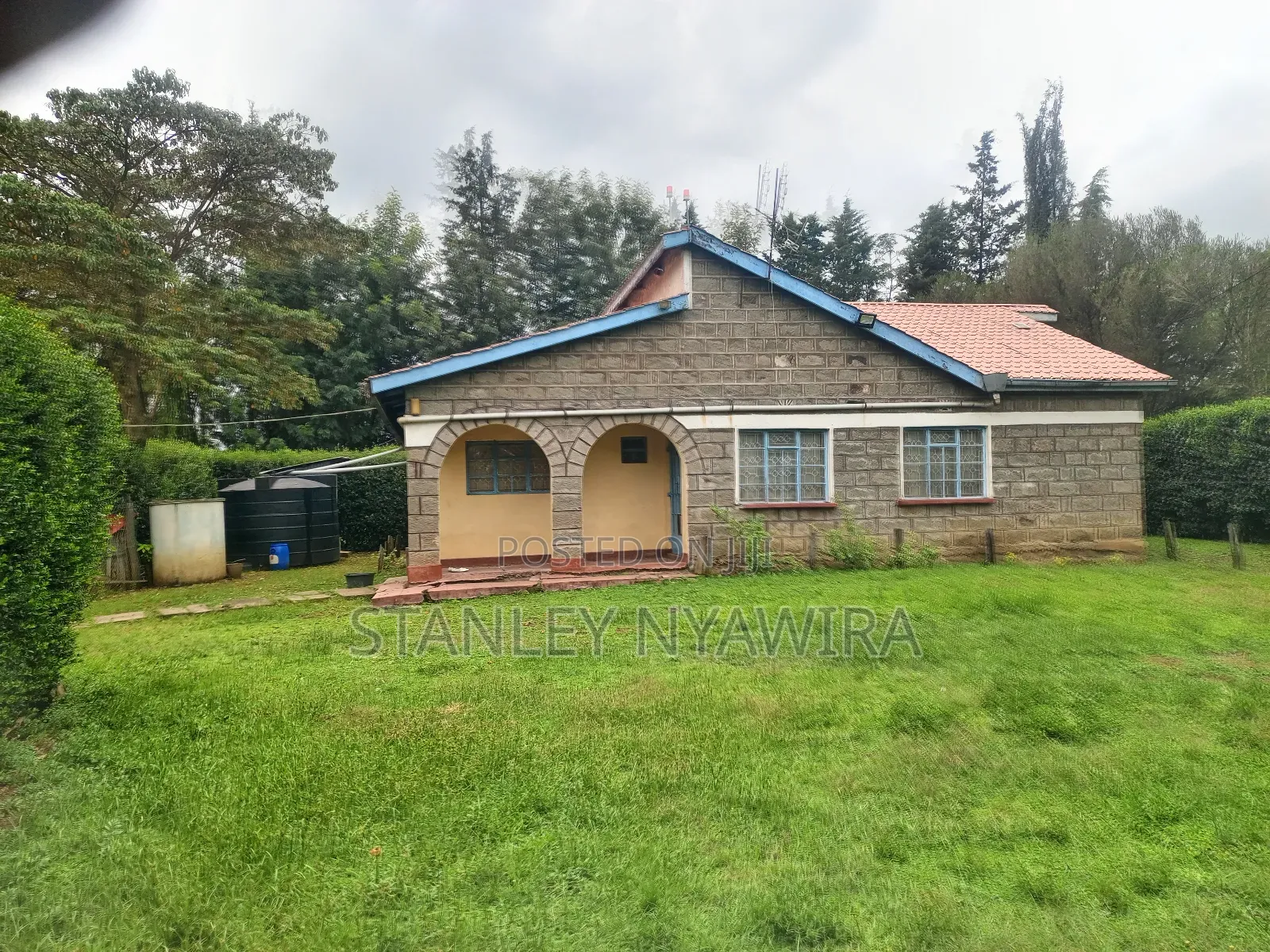 4bdrm Bungalow in Huku./Hook Estate, Nanyuki for sale
