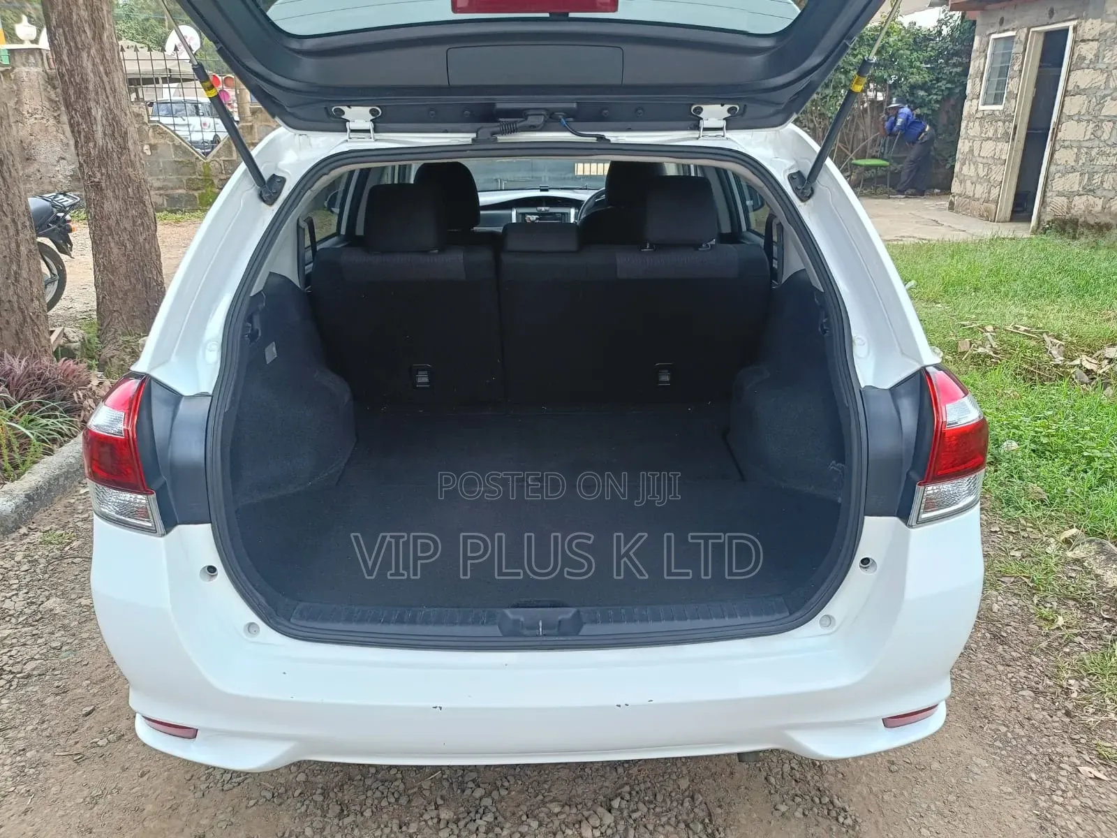 Toyota Corolla Fielder 1.5 Petrol AWD 2018 White