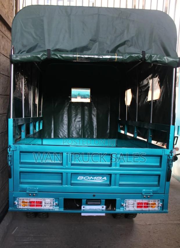 New Bomba 2025 Blue - thumbnail 3