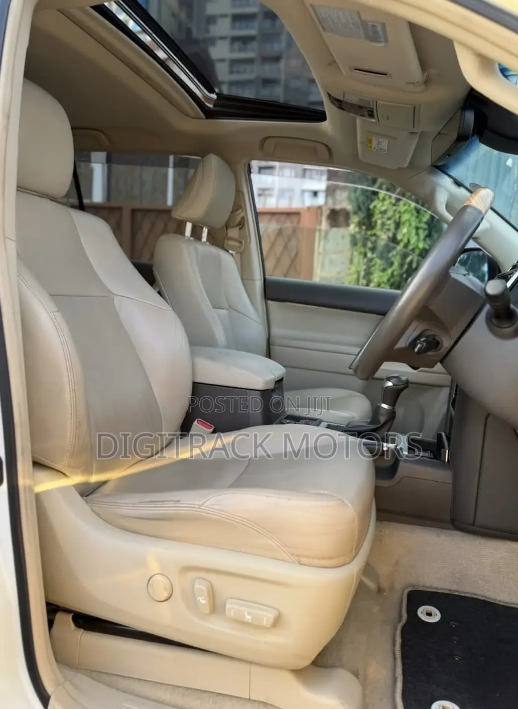 Toyota Land Cruiser Prado 2.8 2019 White