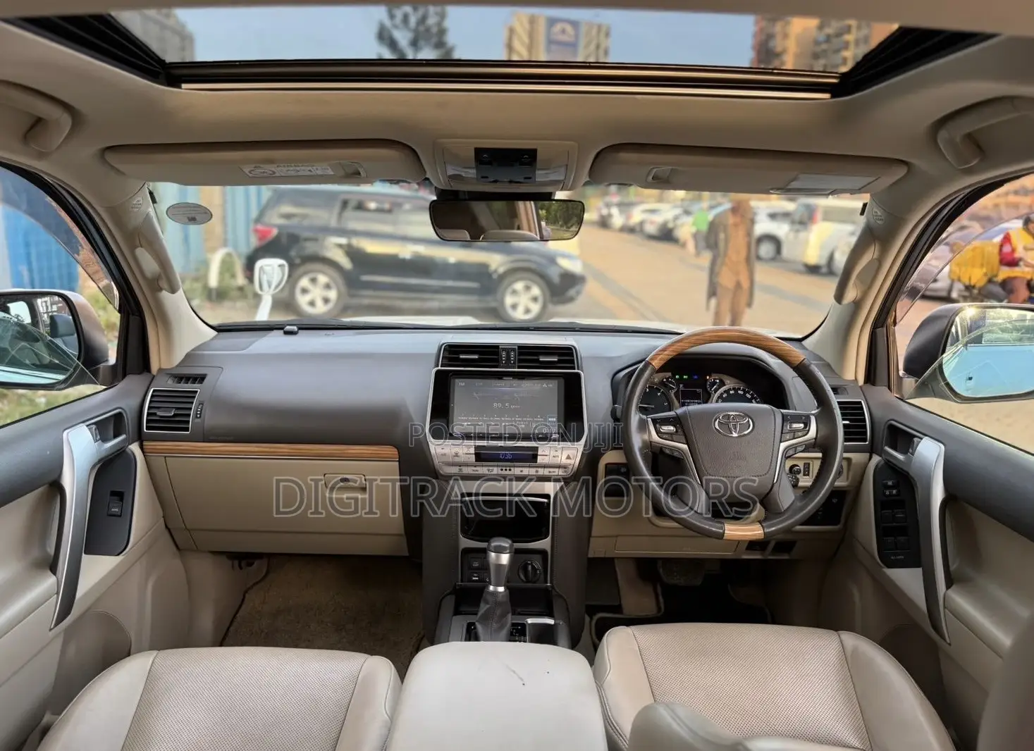 Toyota Land Cruiser Prado 2.8 2019 White