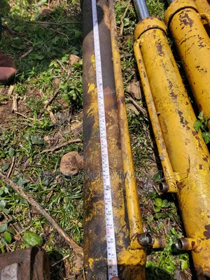 Hydraulic Rams Available