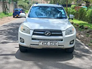 Toyota RAV4 2.5 2010 White