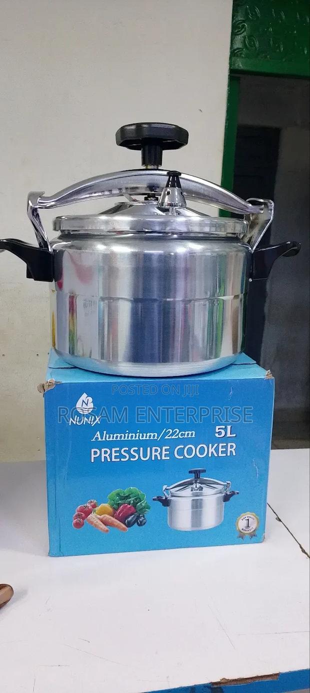 5l None Explosive Pressure Cooker