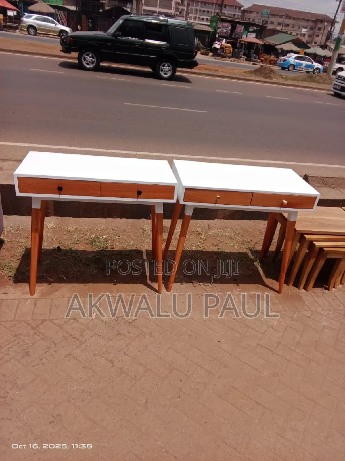 Cconsole Table