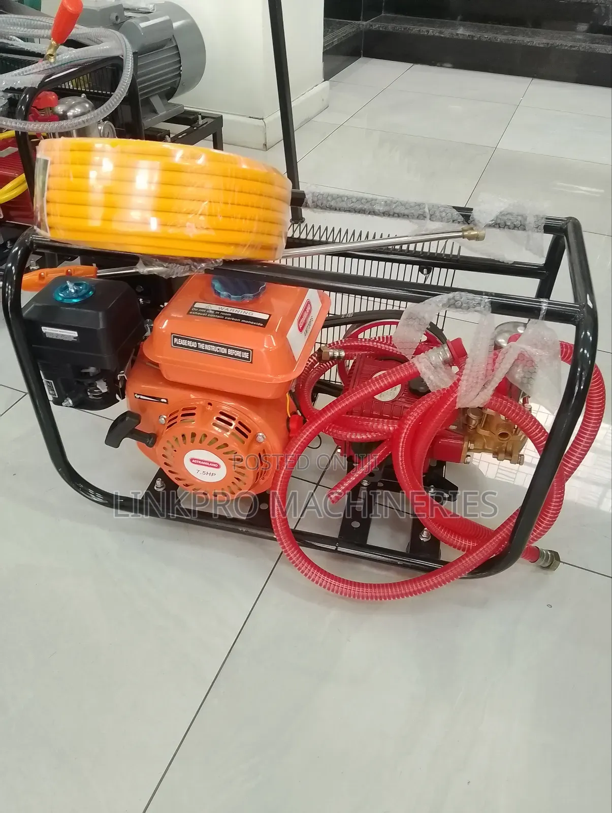 Astramilano 7.5hp Petrol Engine Farm Sprayer