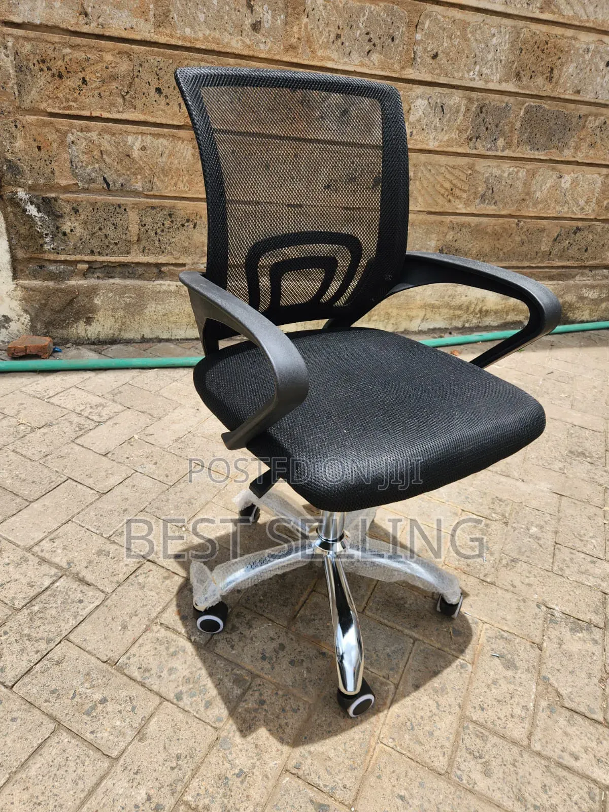 Modernized Simple Office Mesh Chair