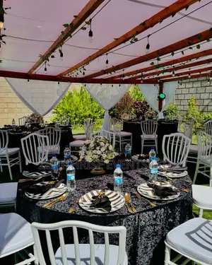 Outdoor Event (Family Dinner)