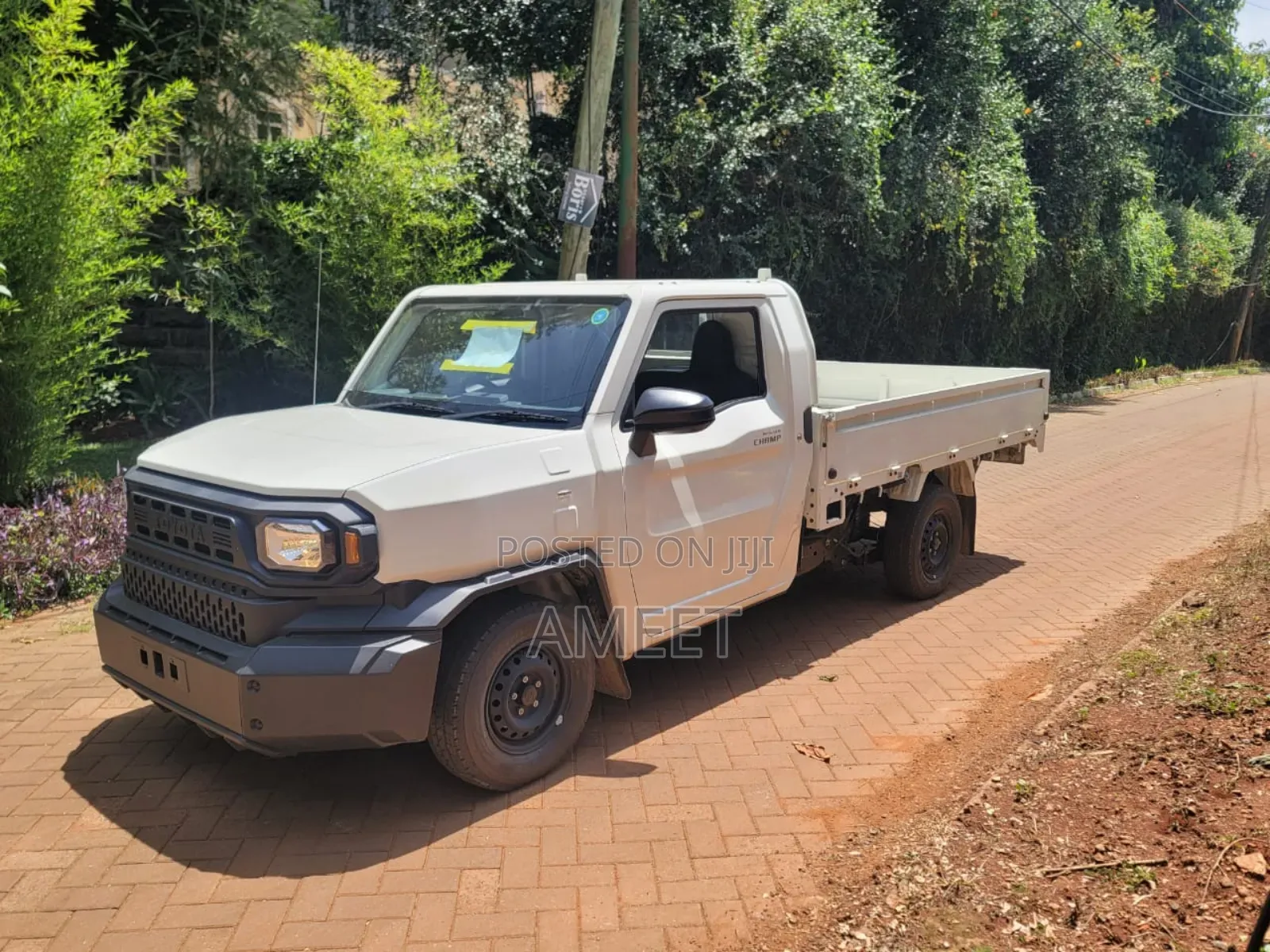 New Toyota Hilux 2024 White