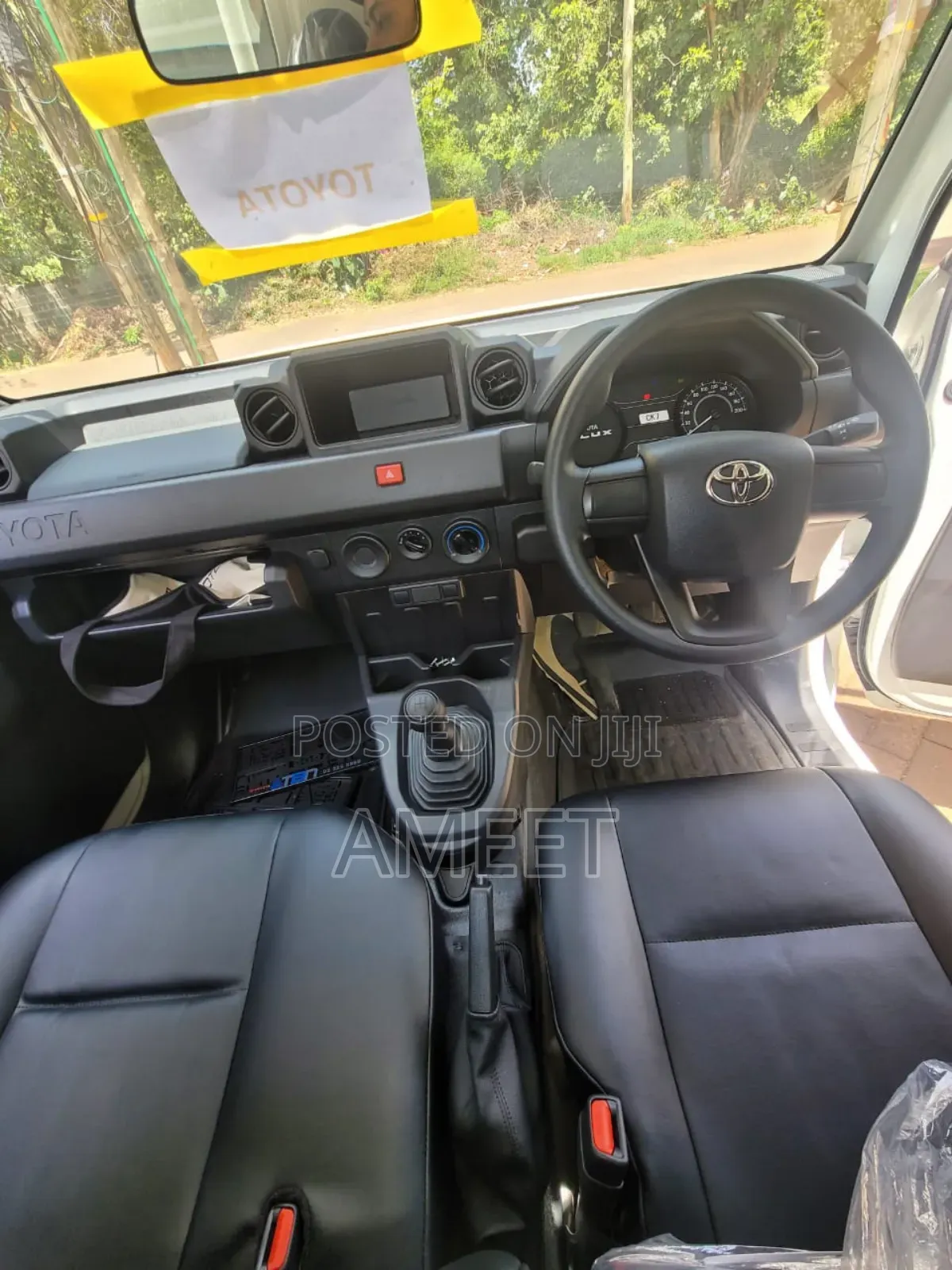 New Toyota Hilux 2024 White