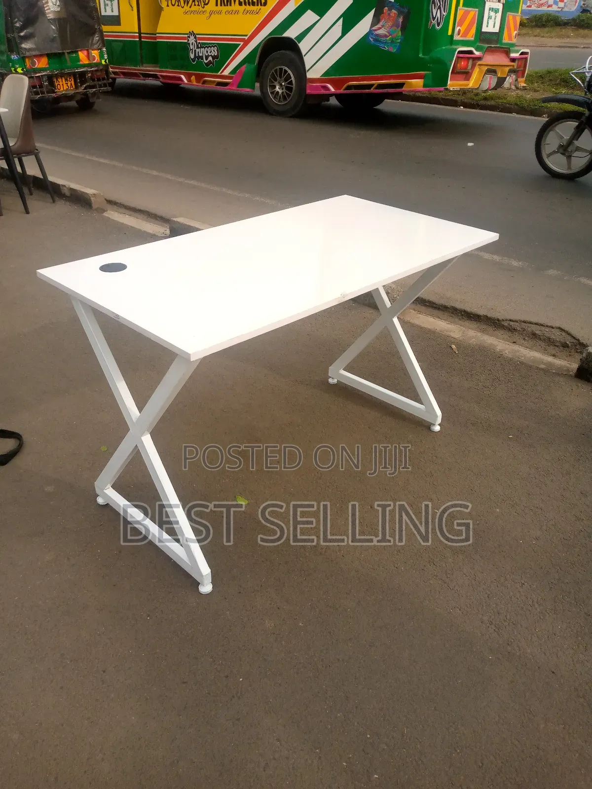 All White Single Frame Metallic Stand Table
